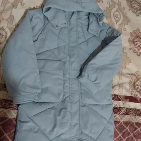 kurtka. jempir. kapishonka