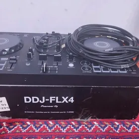 Pioneer DDJ FLX4