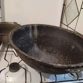 Казан чугунный