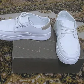 akja krosovka razmer 41 42