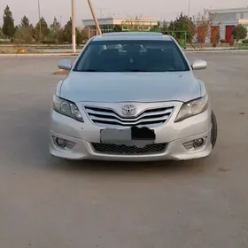 Toyota Camry 2011