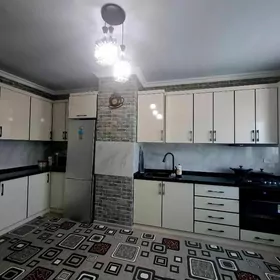 Buzmeýin satlyk jaý