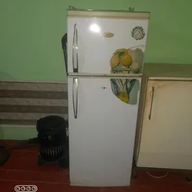 Холодилник