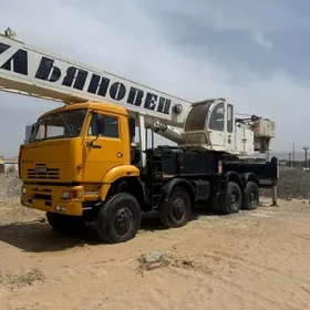 Kamaz 6520 2010