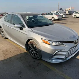Toyota Camry 2023