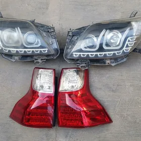 Прадо 2010- 13  фара стоп