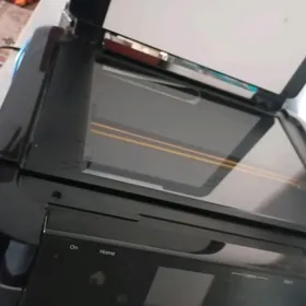 EPSON printir 3/1 PX660