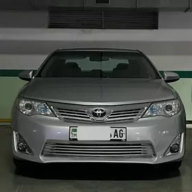 Toyota Camry 2013