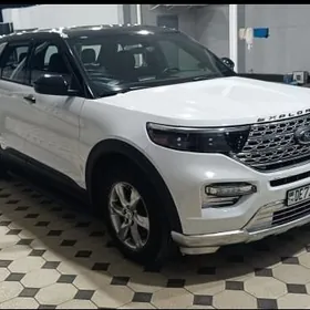 Ford Explorer 2020