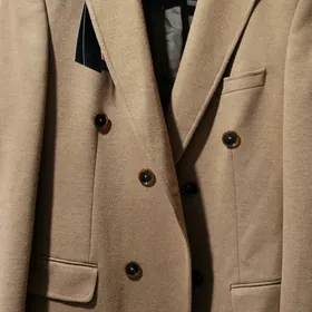 Мужское полу пальто