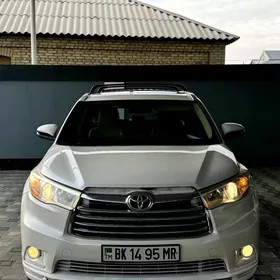 Toyota Highlander 2016