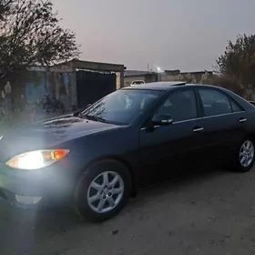 Toyota Camry 2004