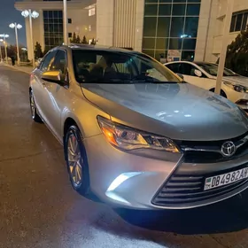 Toyota Camry 2017