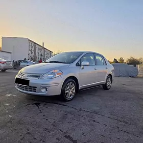 Nissan Versa 2010
