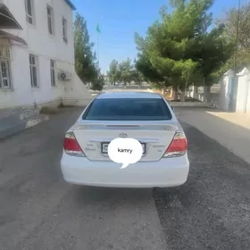Toyota Camry 2004