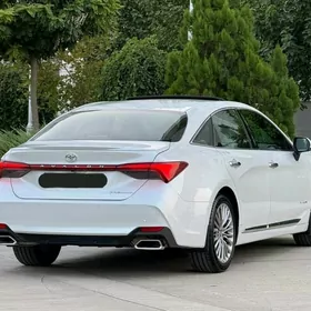 Toyota Avalon 2022