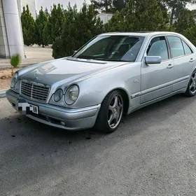 Mercedes-Benz E320 1996