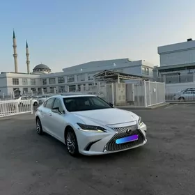 Lexus ES 350 2019