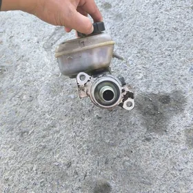 Glawnyy cilindr tarmaznoy