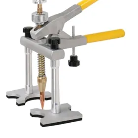 kuzow çekýän apparat