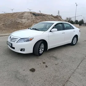 Toyota Camry 2011