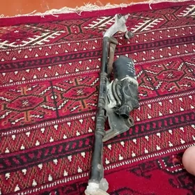 dwornik ayna supuryan