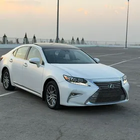 Lexus ES 350 2018