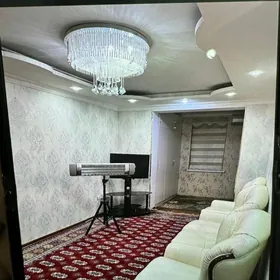 Satlyk 10mkr 4/3etaž 2kom 56m²