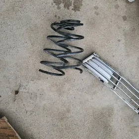 Hundai elantra 2010 purzin