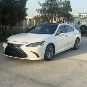 Lexus ES 350 2019