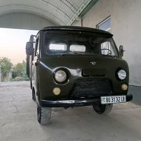 UAZ 452 1987