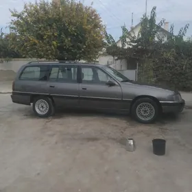 Opel Omega 1990