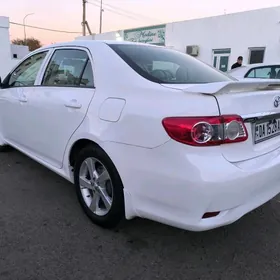 Toyota Corolla 2012