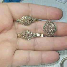 briliant gyzyl komplekt gulakh