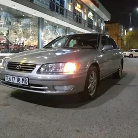 Toyota Camry 1999