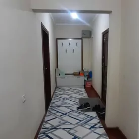 МИР7/13КОМН.3ЭТАЖ УЗК.ПРИХОЖКА