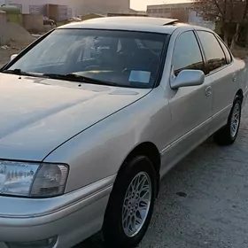 Toyota Avalon 1999