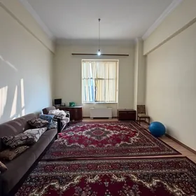 podwoyskaya elitka jay satlyk