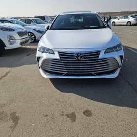 Toyota Avalon 2020
