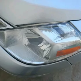 Nissan versa 2011 fara komp