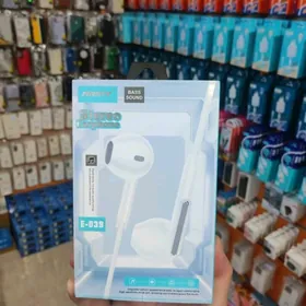 E039 Stereo Earphone