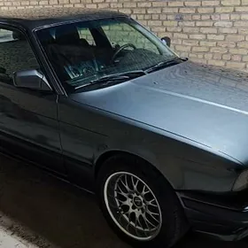 BMW 525 1992