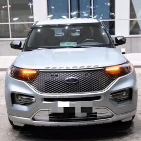 Ford Explorer 2022