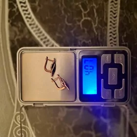 золотые серьги