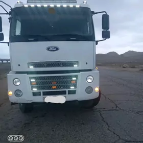 Ford Cargo 3535D 2014