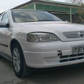 Opel Astra 2000