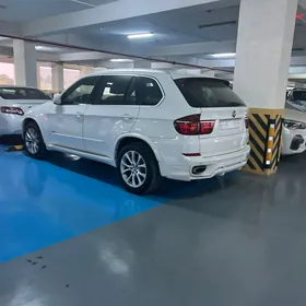 BMW X5 2011