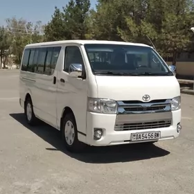 Toyota Hiace 2006