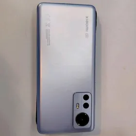 XIAOMI 12