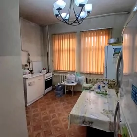 8 MKR 1 ETAJ  3+1 KOM